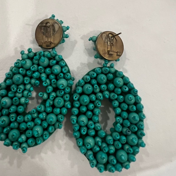 Green Beaded Earrings - Picture 8 of 8